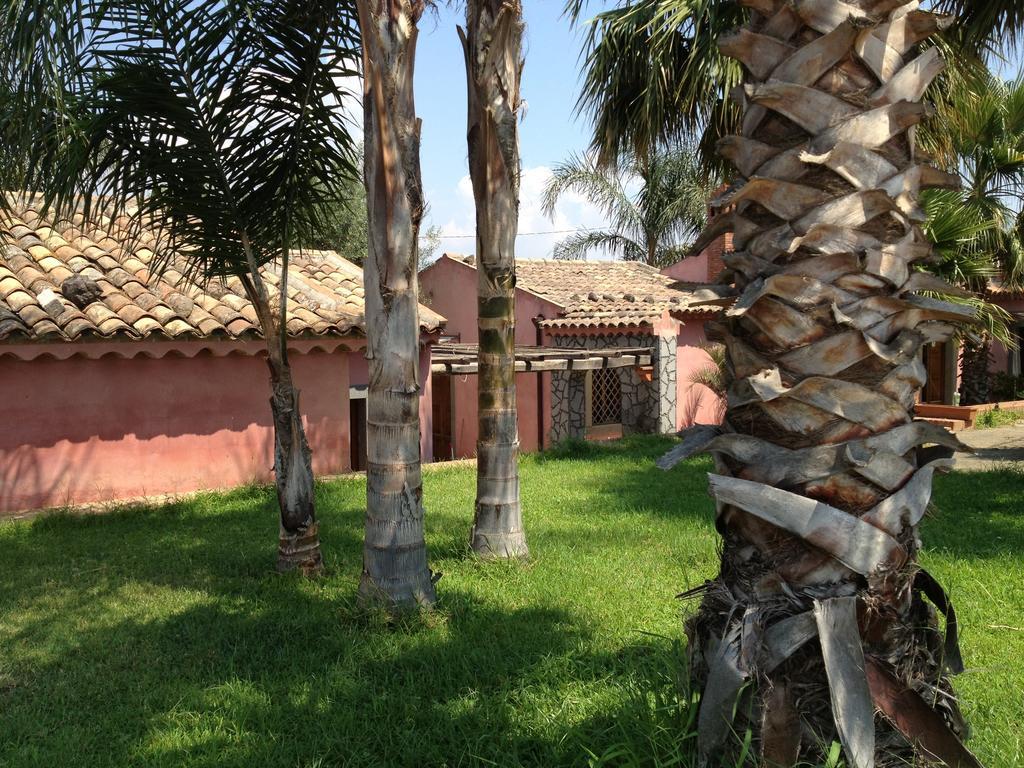 Villa Del Nespolo فوميفريدو دي سيشيليا المظهر الخارجي الصورة