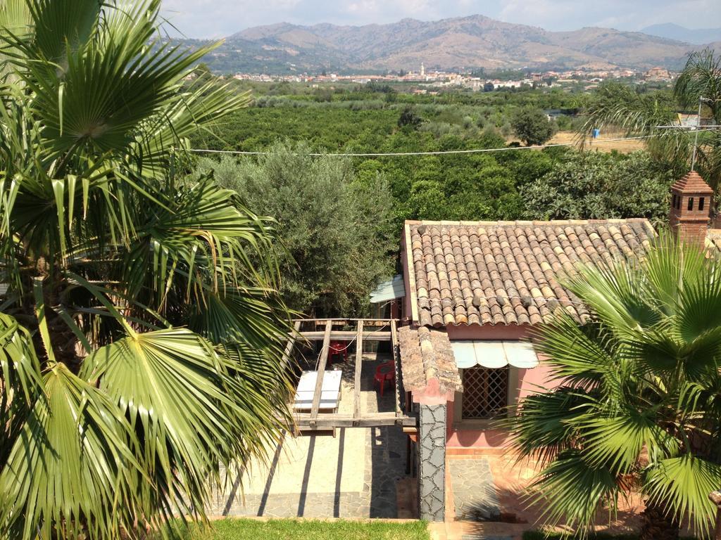 Villa Del Nespolo فوميفريدو دي سيشيليا المظهر الخارجي الصورة